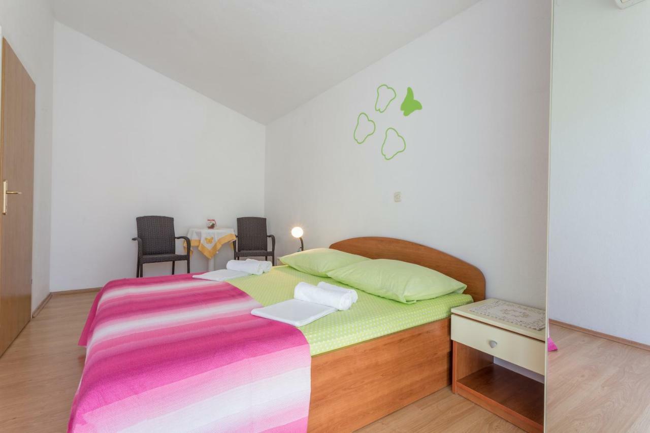 Apartments Sanja Hvar Town Luaran gambar