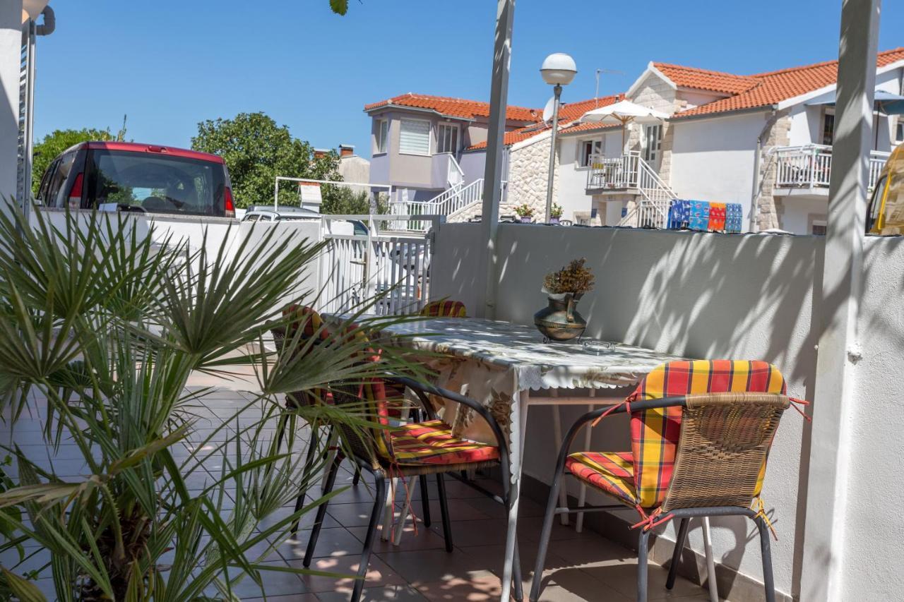 Apartments Sanja Hvar Town Luaran gambar